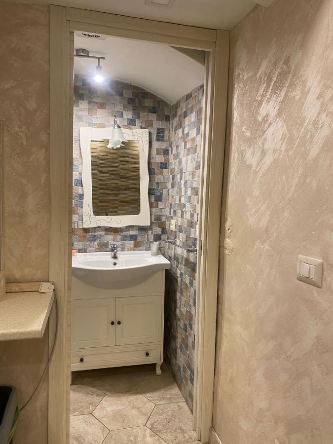 مبيت وإفطار نابولي Ciro House المظهر الخارجي الصورة